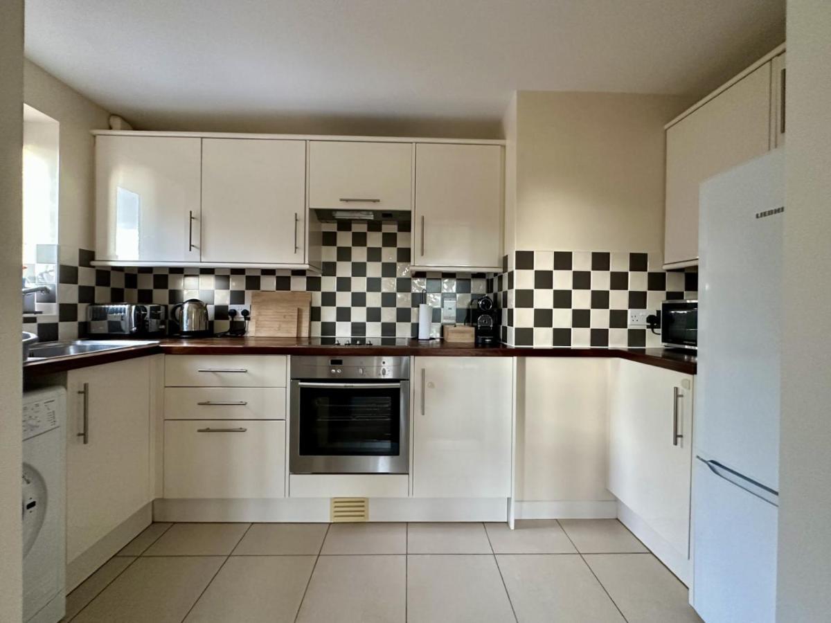 Super Apartment Next To Bicester Village Sleeps 4 المظهر الخارجي الصورة